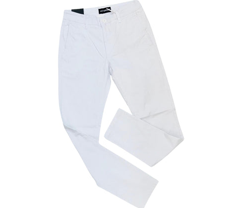 White slim fit chino pants